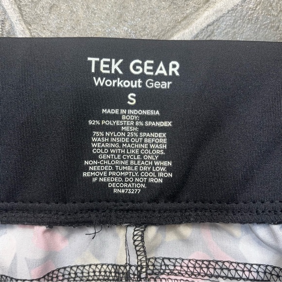 TEK Gear Workout Gear Multi-Purpose Workout Shorts - Picture 5 of 9
